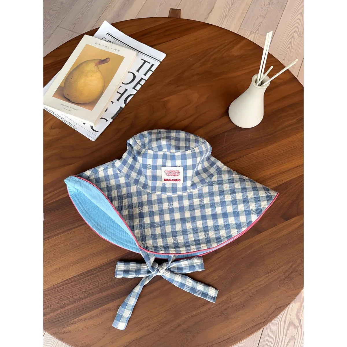 Korean checkered strap fisherman's hat with a large brim for summer, a small sun-protective hat that can be worn on both sides